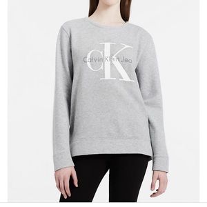 Calvin Klein Sweatshirt